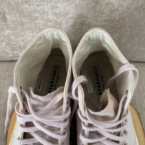 Converse Chuck Taylor All Star 70 Pink Canvas High
Tops Unisex - Picture 5 of 15